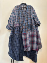 Load image into Gallery viewer, Oversized Shirt Dress